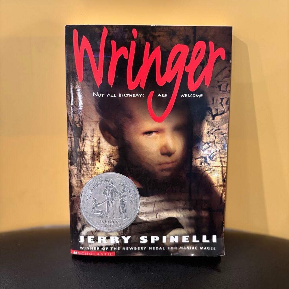 Wringer by Jerry Spinelli Paperback Scholastic Newbery Honor School Edition